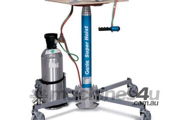 Genie   GH5.6 Material Lifts