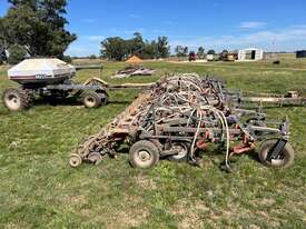 FLEXI-COIL 820 AIR SEEDER - picture1' - Click to enlarge