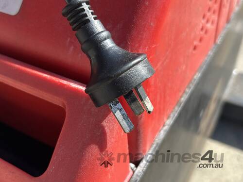 caption EP Electric Pallet Jack