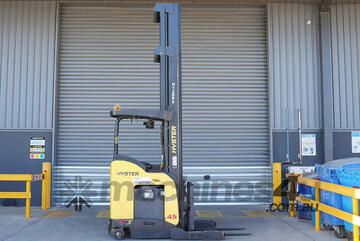 Hyster 2.0T Battery Electric stand-up reach truck. Hyster 2.0T Battery Electric stand-up reach truck.