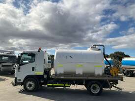 2015 Isuzu FSR850 Water Cart - picture1' - Click to enlarge