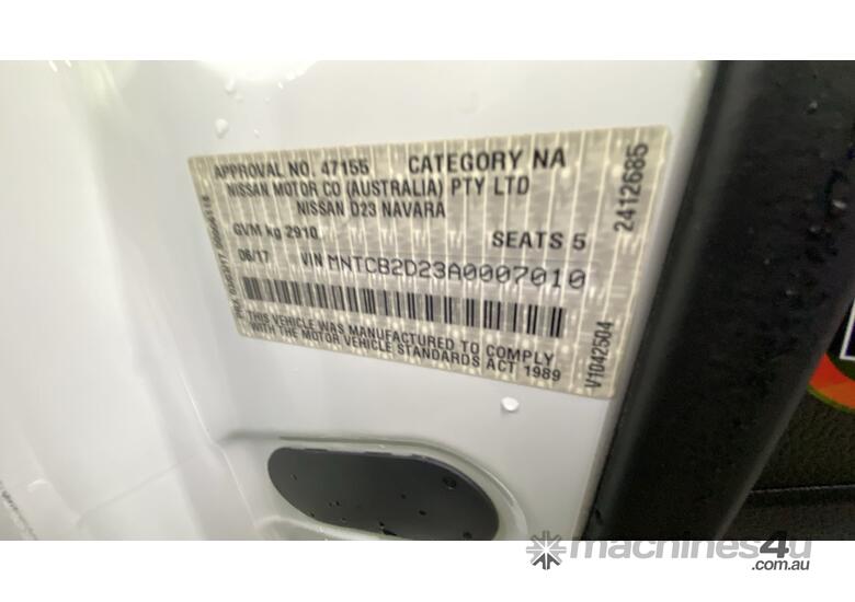 caption 2017 Nissan Navara 4x2 RX Dual Cab T/Diesel (Auto)