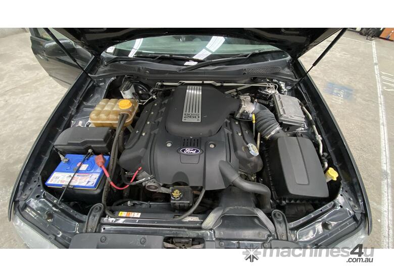 caption 2006 Ford Falcon XR8 Magnet Ute V8 Petrol (Auto)