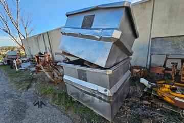   Stainless Steel Grape Bins