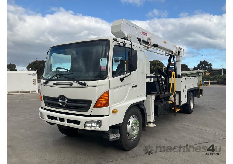 2007 Hino FG1J EWP