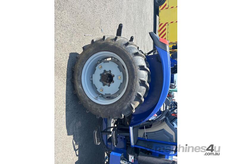 2023 Trident 554 Tractor