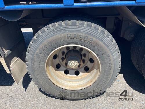 2023 AAA Trailers 45ft Tri Axle Flat Top Extendable B Trailer