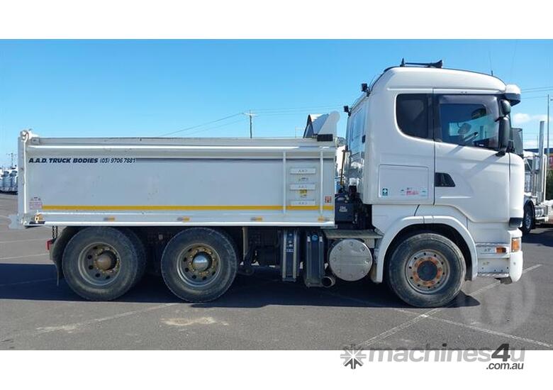 caption Scania R560