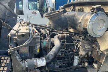 2005 Mack Metro-liner Concrete Agitator