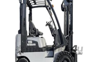 Nissan DX 15 diesel forklift 1.5 t