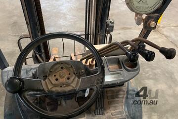 Toyota 2006   32-8FG25 Forklift