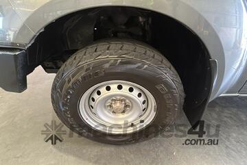 Nissan 2012   Navara RX Diesel