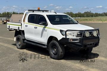 Toyota 2016   HILUX SR UTE