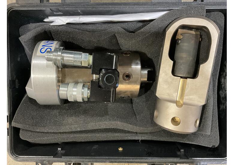 x 2 Hydraulic Nut Splitter, Bolttech Mannings