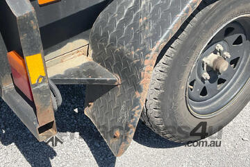 2020 NT Trailers Tandem Axle Enclosed Box Trailer