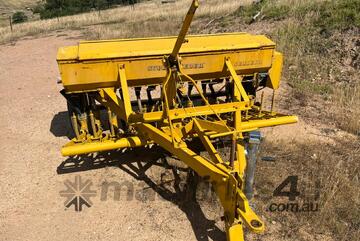 Connor Shea   14 Disc Seeder