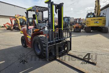 2022 HELI 3T ALL TERRAIN DIESEL FORKLIFT WITH 3M LIFT, SIDE SHIFT, CIVIL SPEC AND 885 HOURS