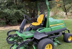 2021 John Deere Terrain Cut 8800a