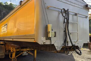 2005 Lusty EMS Tandem Semi Tipper