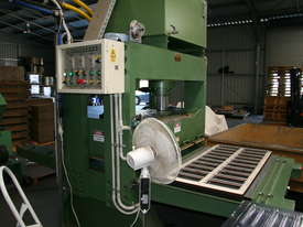 Lidar Thermoforming & Cutting Machines - picture1' - Click to enlarge