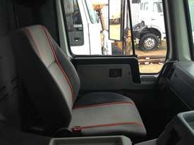 VOLVO FL7 TABLE TOP - picture2' - Click to enlarge