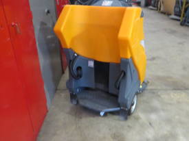 Taski Swingo XP 245 hours - picture2' - Click to enlarge
