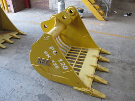 2017 SEC 12ton Sieve Bucket PC120 - picture2' - Click to enlarge