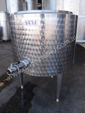 Stainless Steel Jacketed Tank - Capacity 300 Lt.