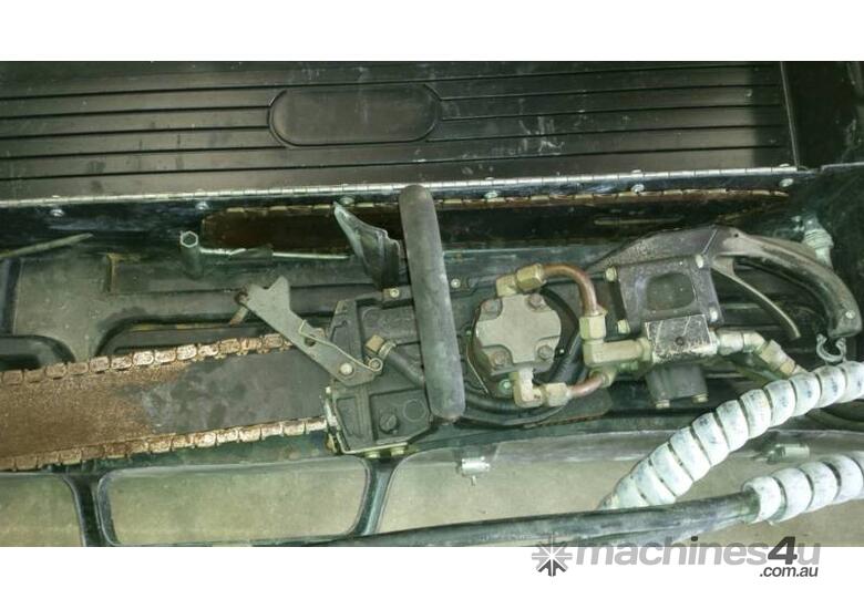 caption HYDRAULIC DIAMOND CHAIN SAW