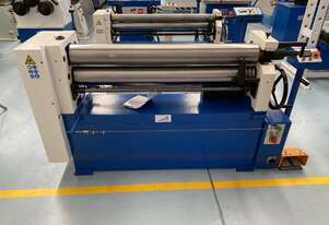 ACCUROLL SHEET ROLLS | 1300MM LENGTH | 4.5MM CAPACITY | DRO | REAR MOTORISED ROLL