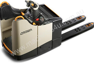 Crown WT Series-Fixed Platform with Rear Entry