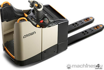 Crown WT Series-Fixed Platform with Rear Entry