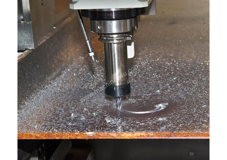 caption Vernet-Behringer HDX-evo 3 Spindle Beam Line
