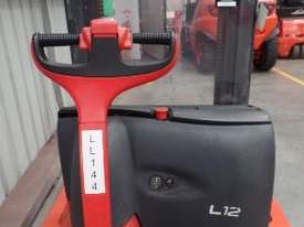 Linde L12AS 1.2 Tonne Pallet Stacker - picture1' - Click to enlarge