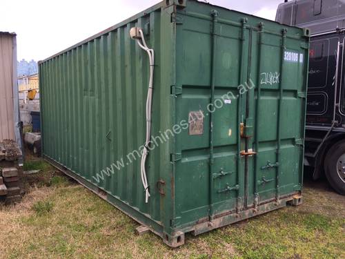 20 FOOT CONTAINER 