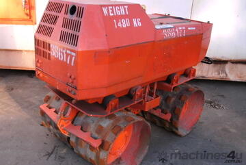 trench roller , remote control unit