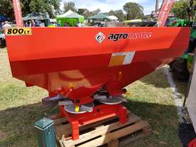2018 AGROMASTER GS2 800 DOUBLE DISC SPREADER (800L) - picture0' - Click to enlarge