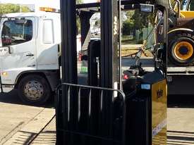Yale Electric High Reach Truck 2006 Model 1300kg 6.8m Lift $7999 EOFY Sale - picture2' - Click to enlarge