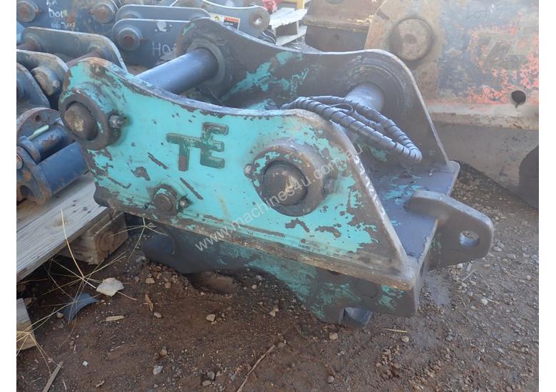 Used Turners Engineering Turners Engineering Hydraulic Quick Hitch