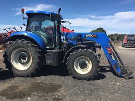 New Holland T7.185 FWA/4WD Tractor - picture0' - Click to enlarge