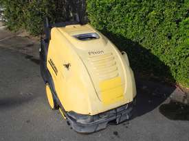 Karcher HDS 10/20-4 M 3 Phase Hot Water Commercial High Pressure Cleaner Washer - picture0' - Click to enlarge