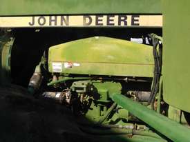 John Deere 8440 Duel wheels - picture1' - Click to enlarge