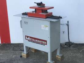Late Model Metalmaster LOckseamer - 20# x 240Volt - picture0' - Click to enlarge