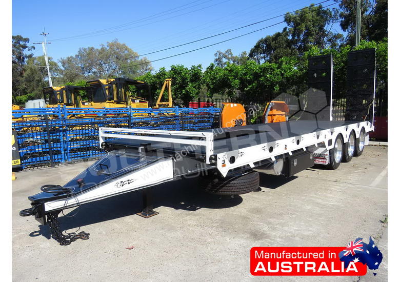 caption Tri Axle 28 Ton ELITE Tag Trailer Custom BLK ATTTAG
