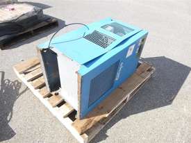 Adicomp DR42/AC - picture0' - Click to enlarge