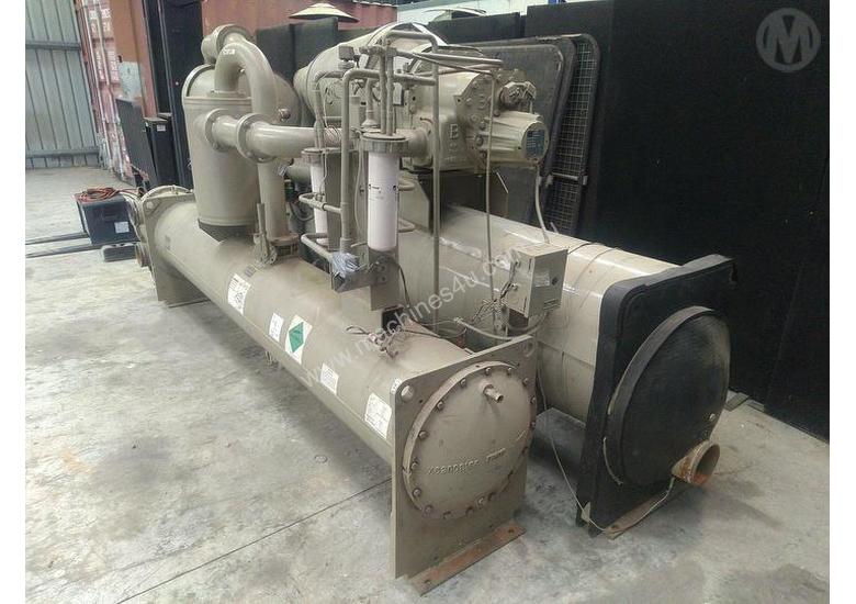caption Trane CHHC1B2FSJ0