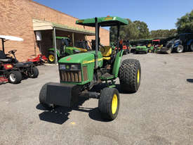 John Deere 5320 2WD Tractor - picture2' - Click to enlarge