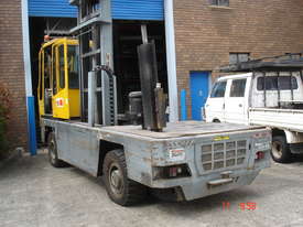Baumann Side Loader Sideloader Forklift   GX60  --  6 Ton   - picture2' - Click to enlarge