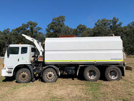 Iveco Acco Water truck Truck - picture0' - Click to enlarge