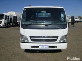 2010 Mitsubishi Canter FE85 - picture1' - Click to enlarge